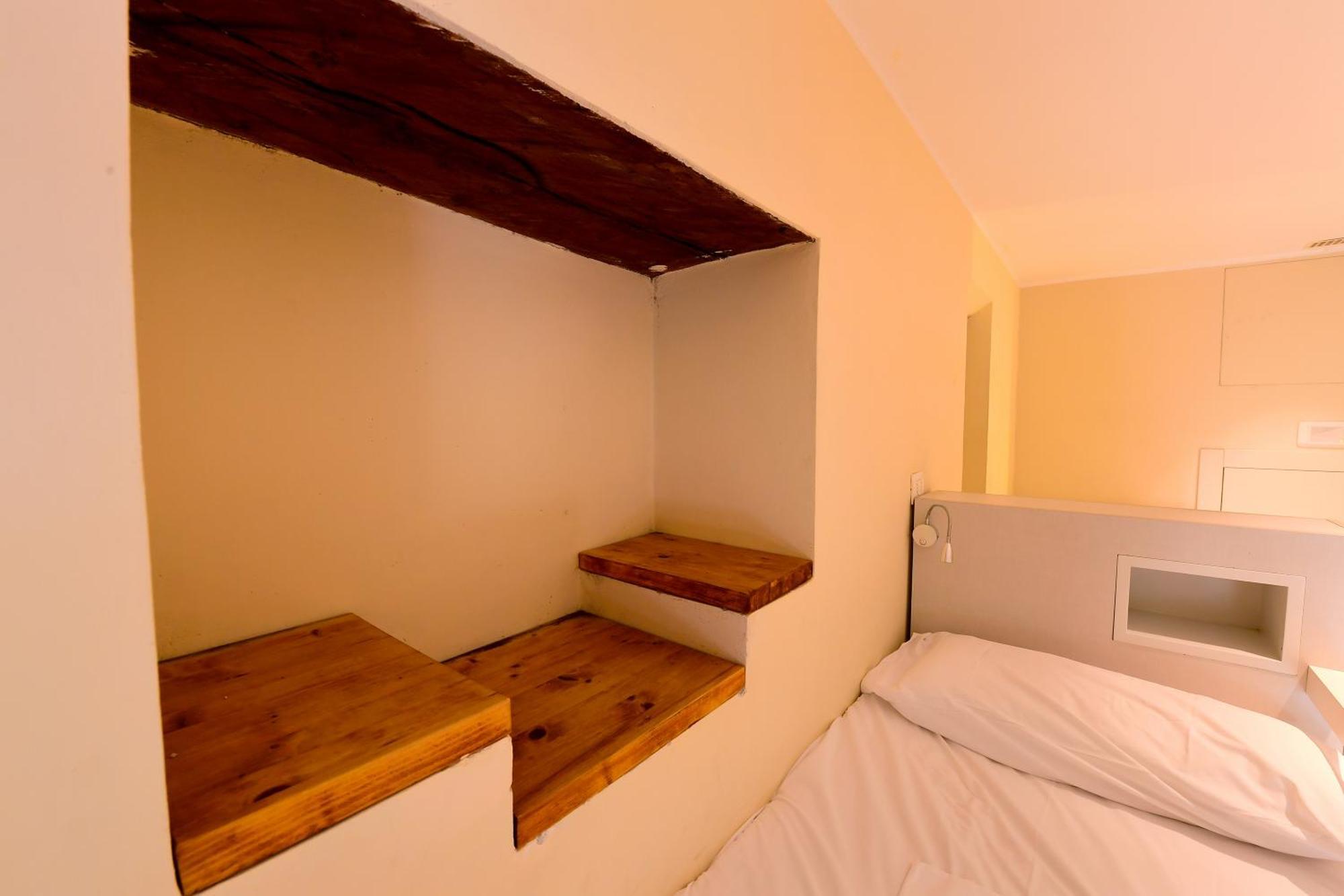 Little Italy Hostel Ex Chiesa S Donato 페루자 외부 사진
