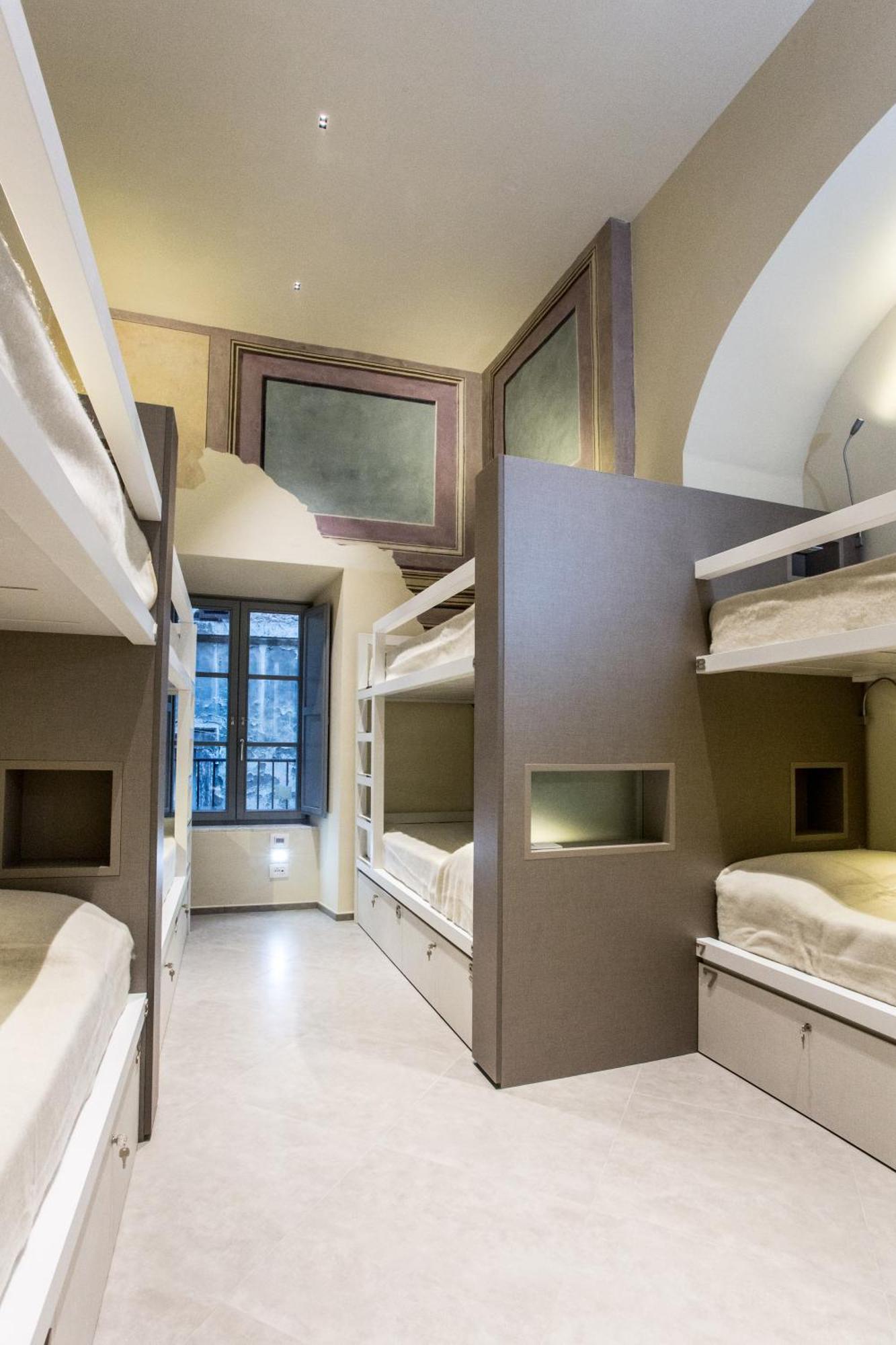 Little Italy Hostel Ex Chiesa S Donato 페루자 외부 사진