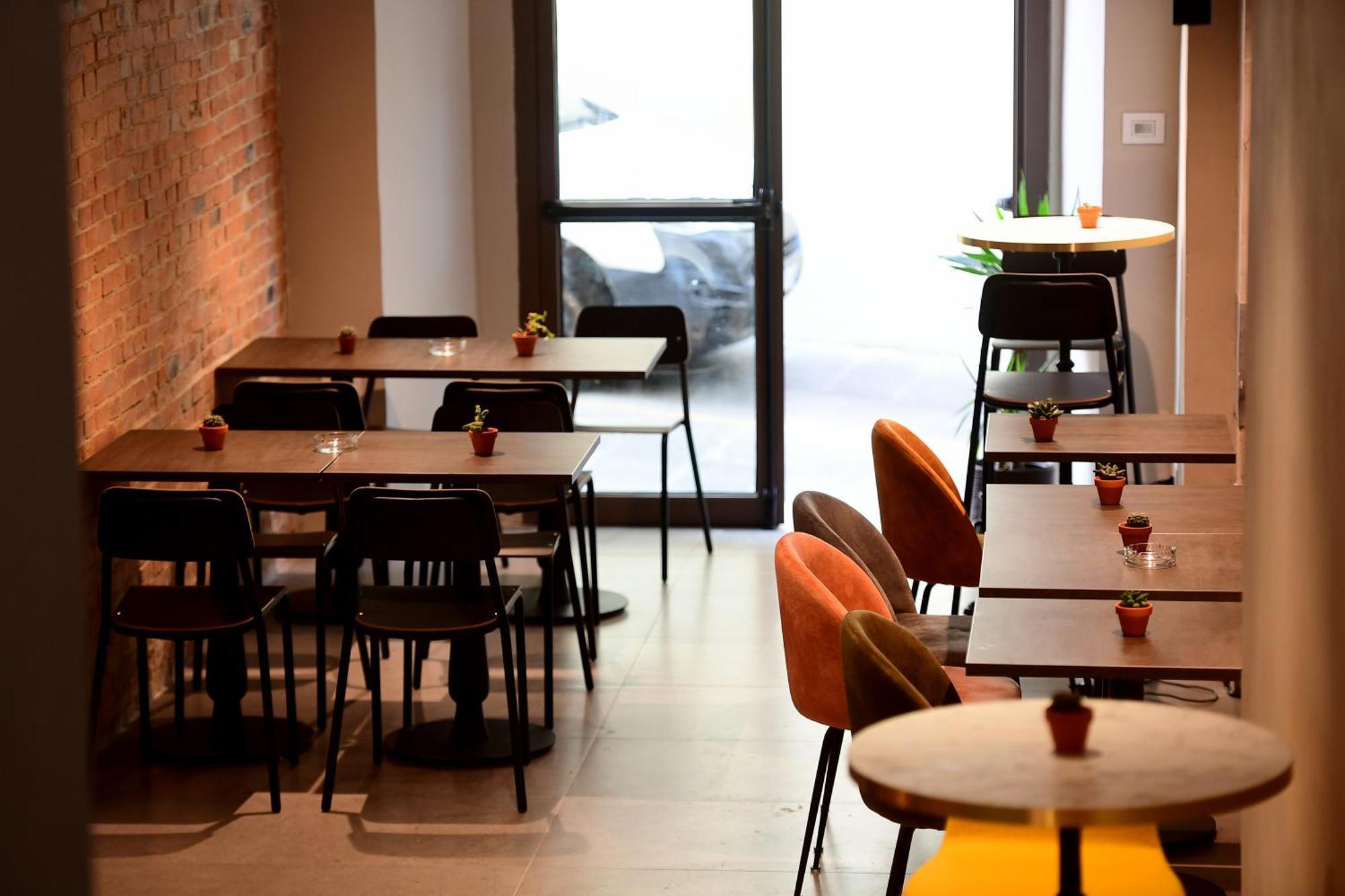 Little Italy Hostel Ex Chiesa S Donato 페루자 외부 사진