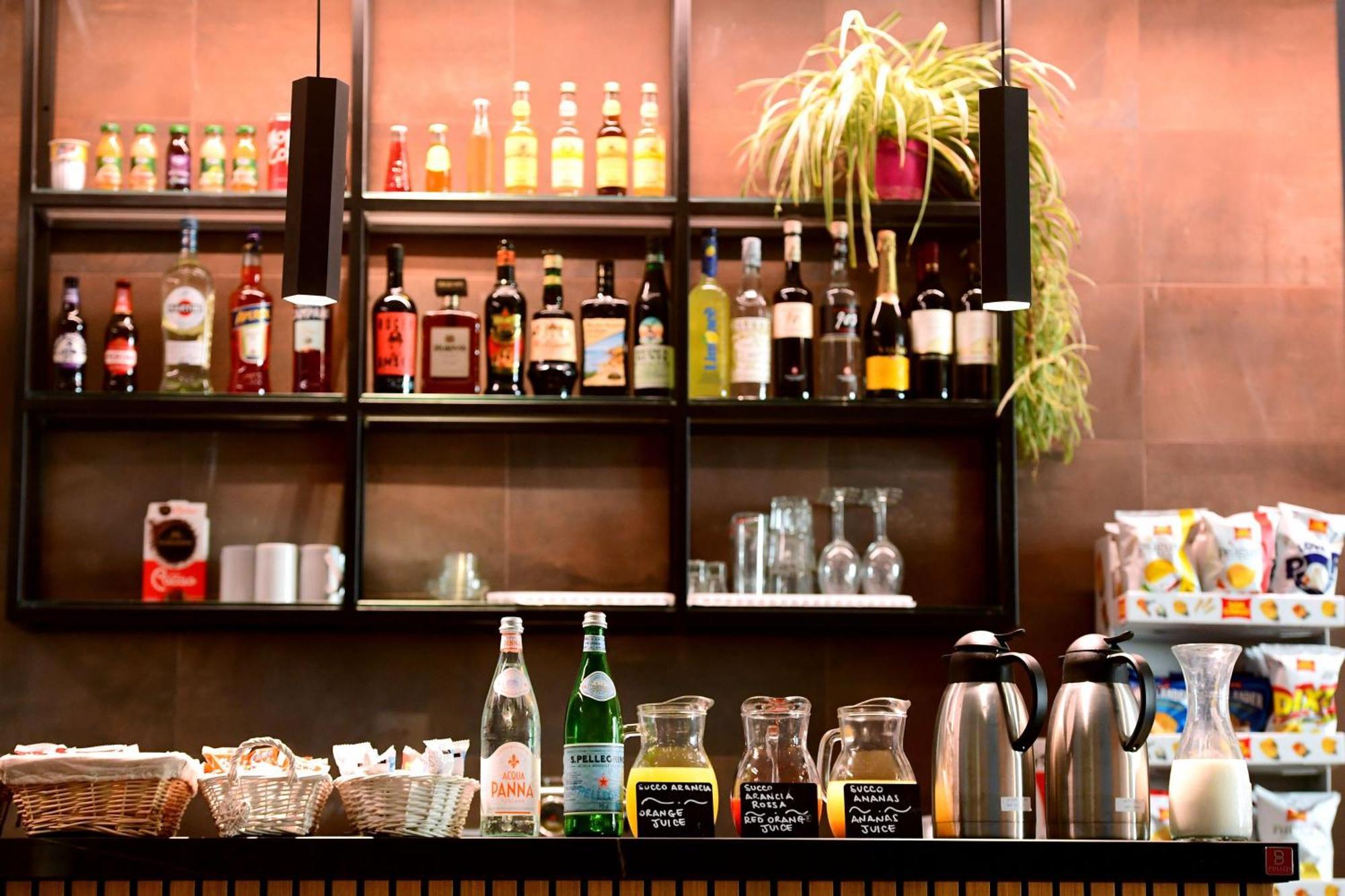 Little Italy Hostel Ex Chiesa S Donato 페루자 외부 사진