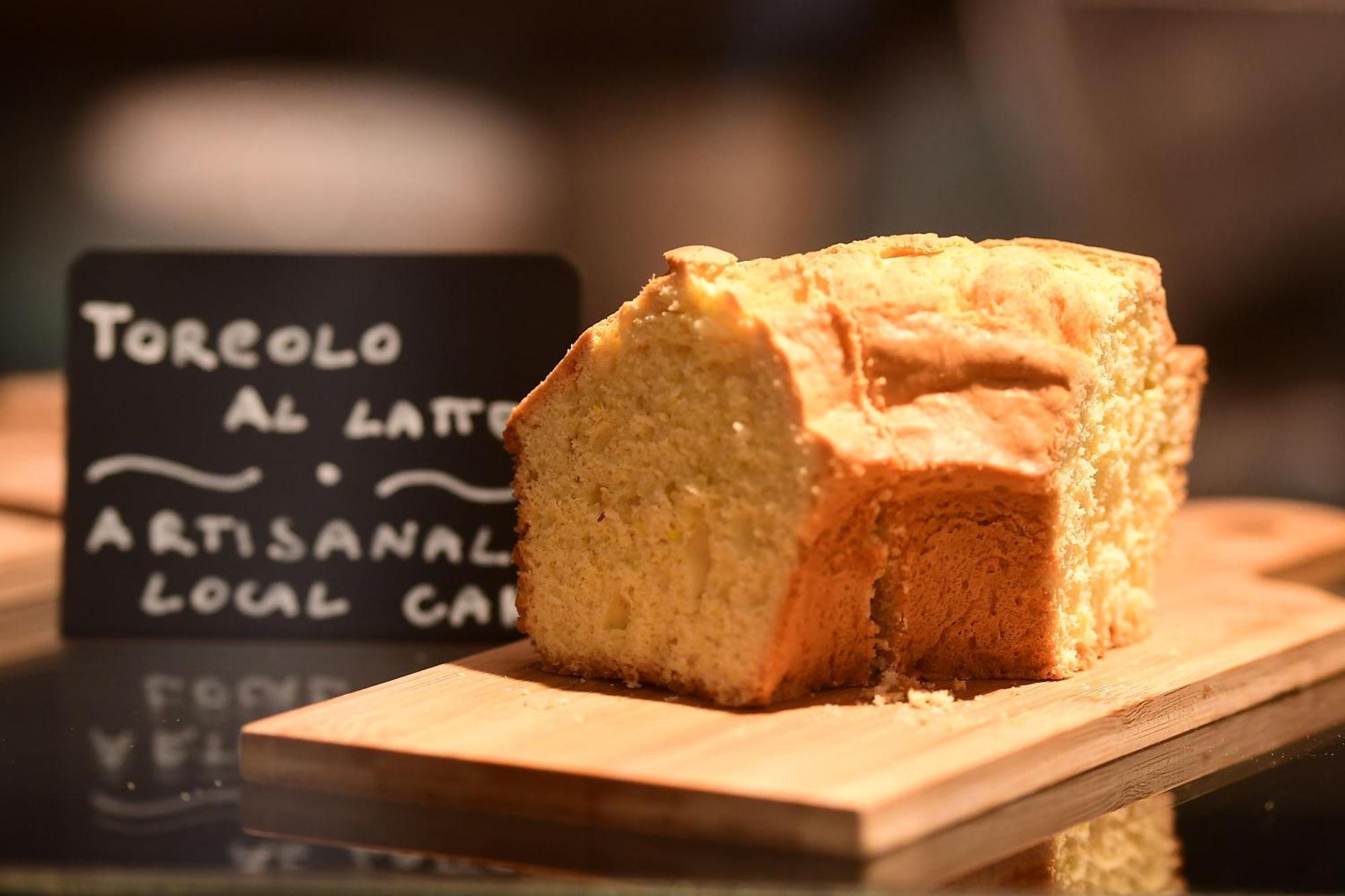 Little Italy Hostel Ex Chiesa S Donato 페루자 외부 사진