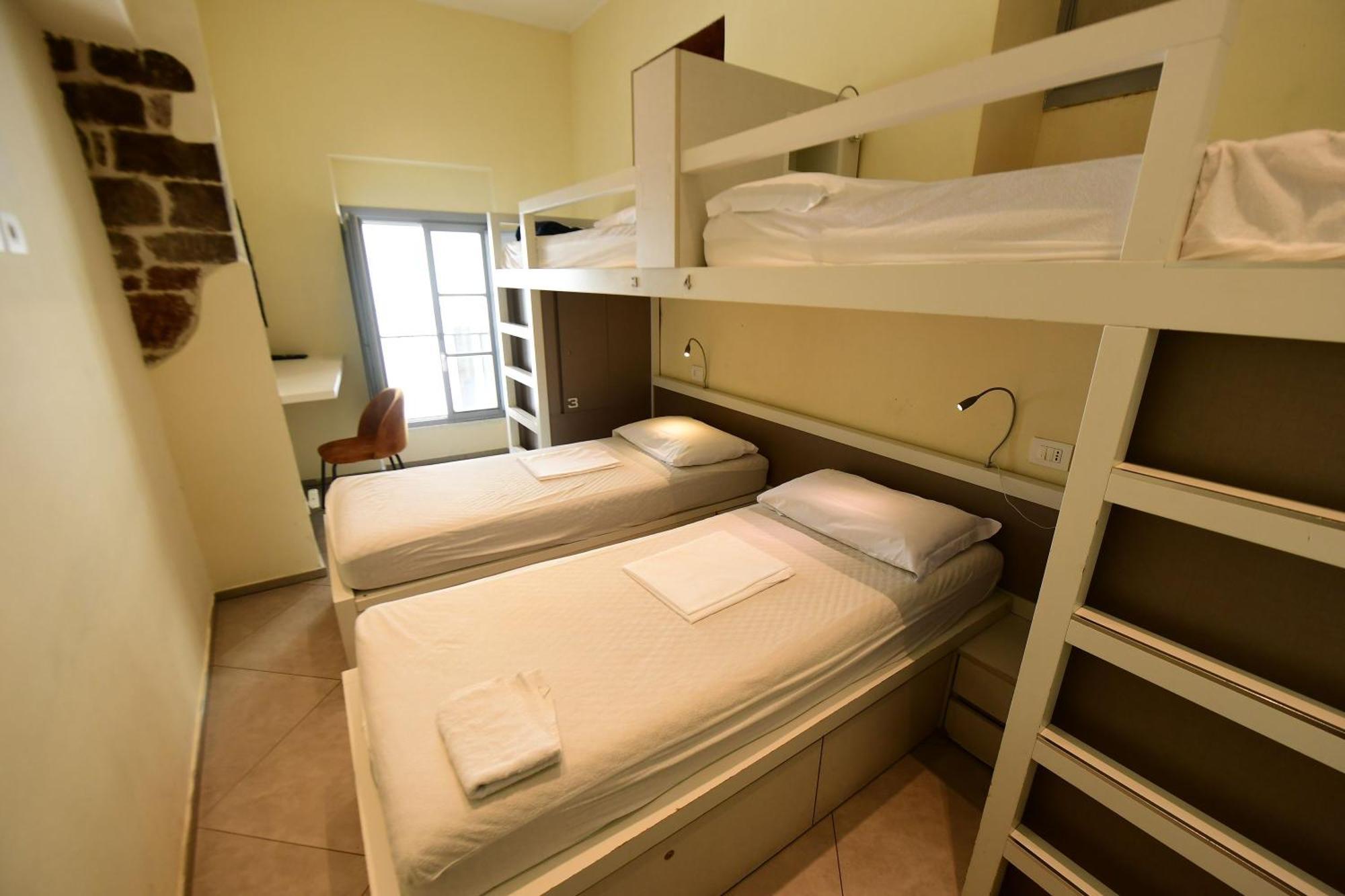 Little Italy Hostel Ex Chiesa S Donato 페루자 외부 사진